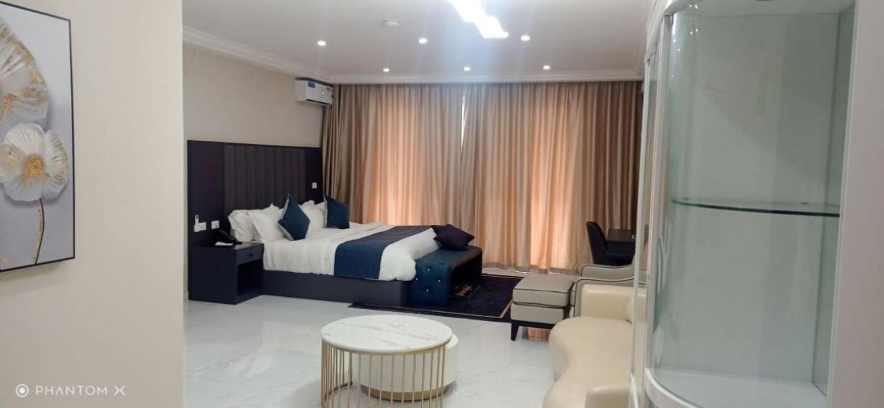 Lifestyle Luxury Hotel And Residence Elwa Exterior photo