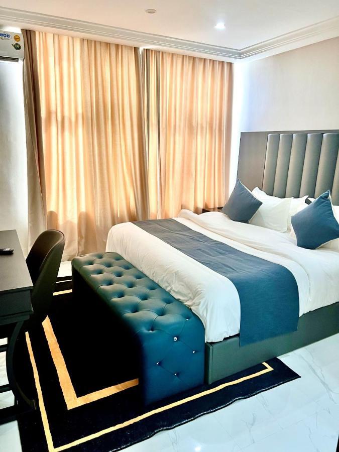 Lifestyle Luxury Hotel And Residence Elwa Exterior photo