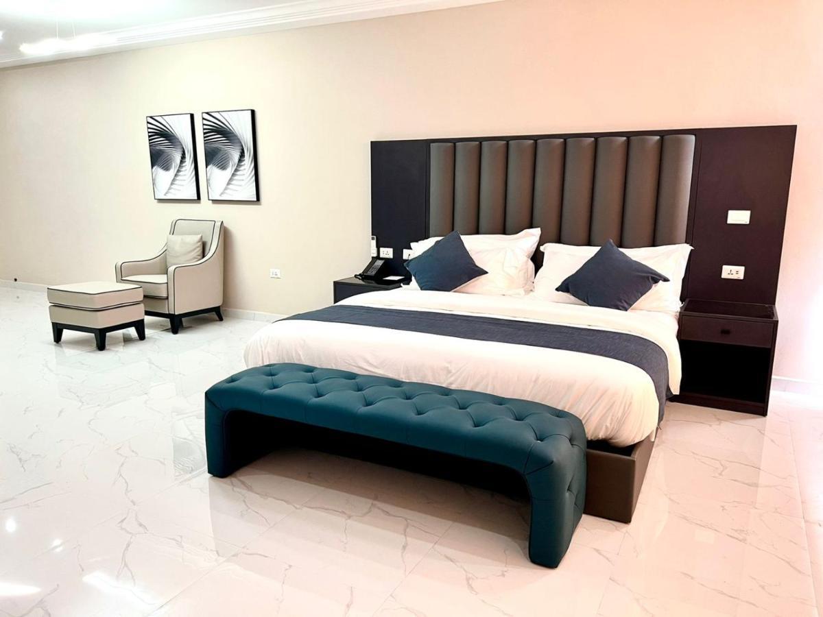 Lifestyle Luxury Hotel And Residence Elwa Exterior photo